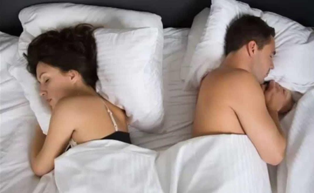 Dormir en pareja