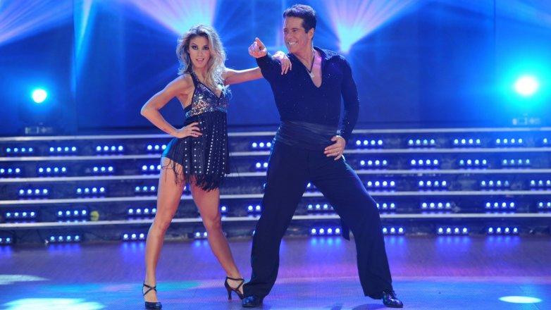 Camila Méndez y Fernando Carrillo - Bailando - ShowMatch