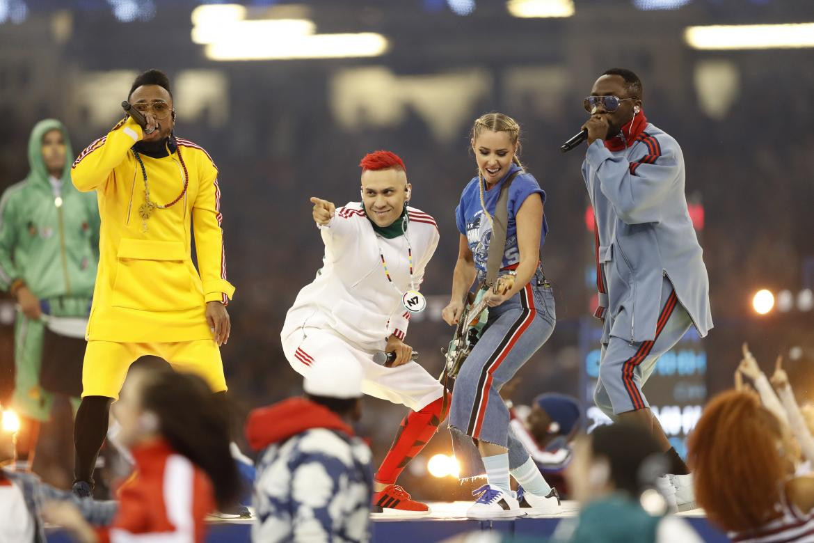 Show de Black Eyed Peas en la Champions League (Reuters)