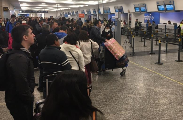 Demoras en Aeroparque