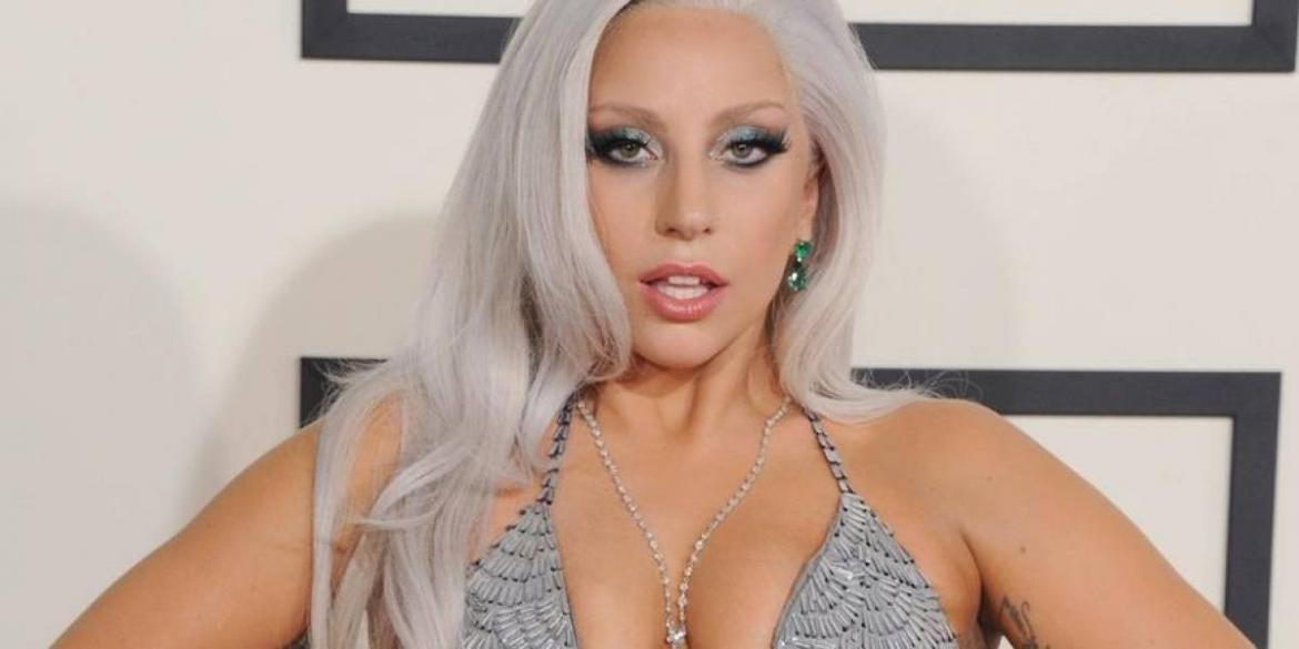 Lady Gaga muy hot en bikini en las playas de Miami