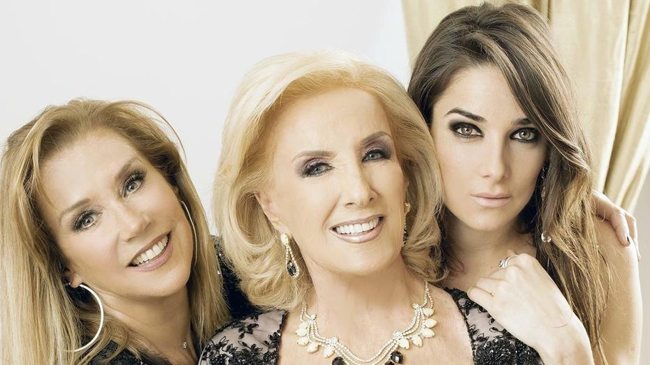 Mirtha Legrand junto a Marcela Tinayre y Juanita Viale