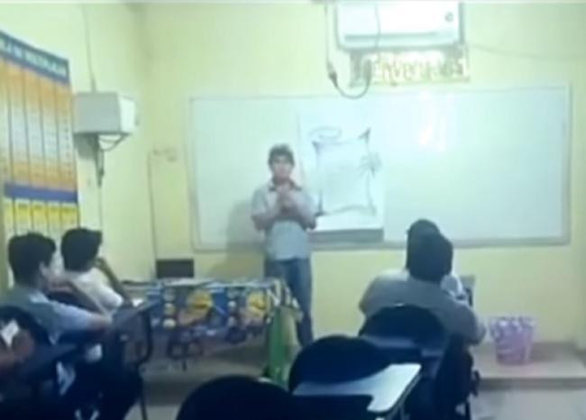 Fantasma en escuela de Bolivia