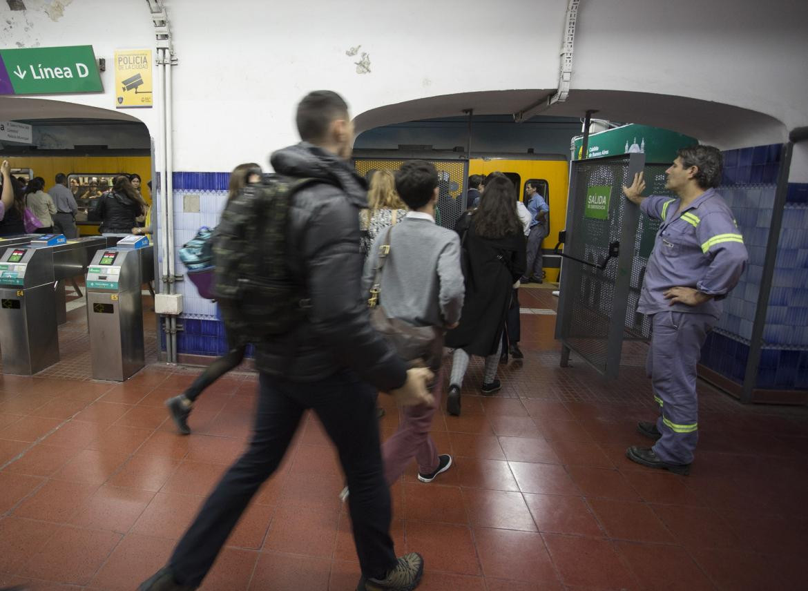 Paro subte D - Reclamo gremial