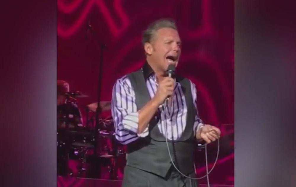 Luis Miguel borracho en un recital