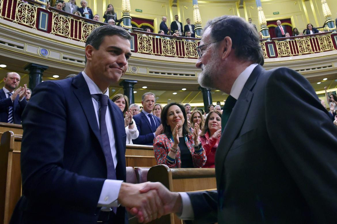 Mariano Rajoy y Pedro Sánchez, España, NA
