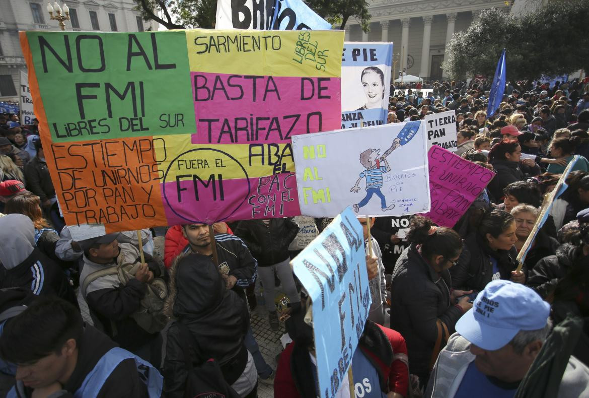 Marcha Federal en Plaza de Mayo, NA