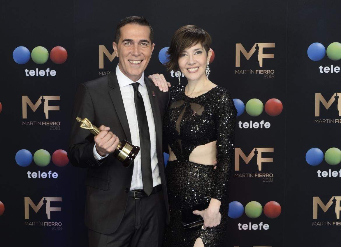 Martín Fierro 2018 - Cristina Pérez y Rodolfo Barili - Telefe