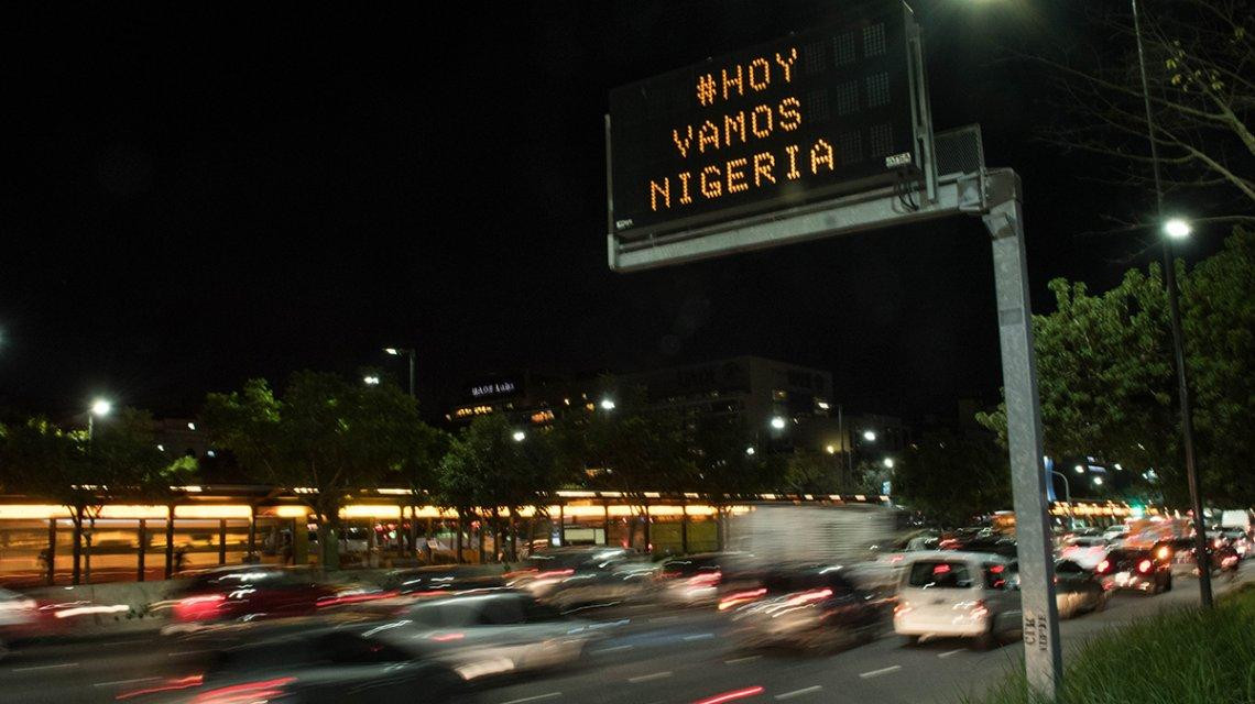 Cartel de apoyo a Nigeria en el cartel de la Ciudad