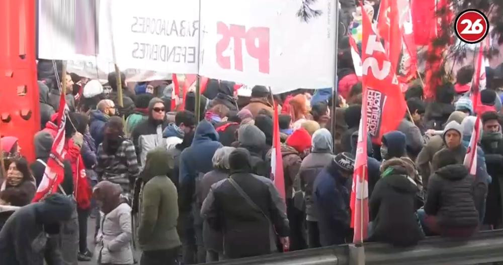 Corte y protesta en Puente Pueyrredón - Paro - Política - Canal 26