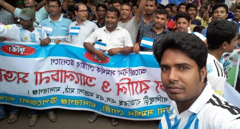 Festejo del triunfo de la Selección Argentina en Bangladesh