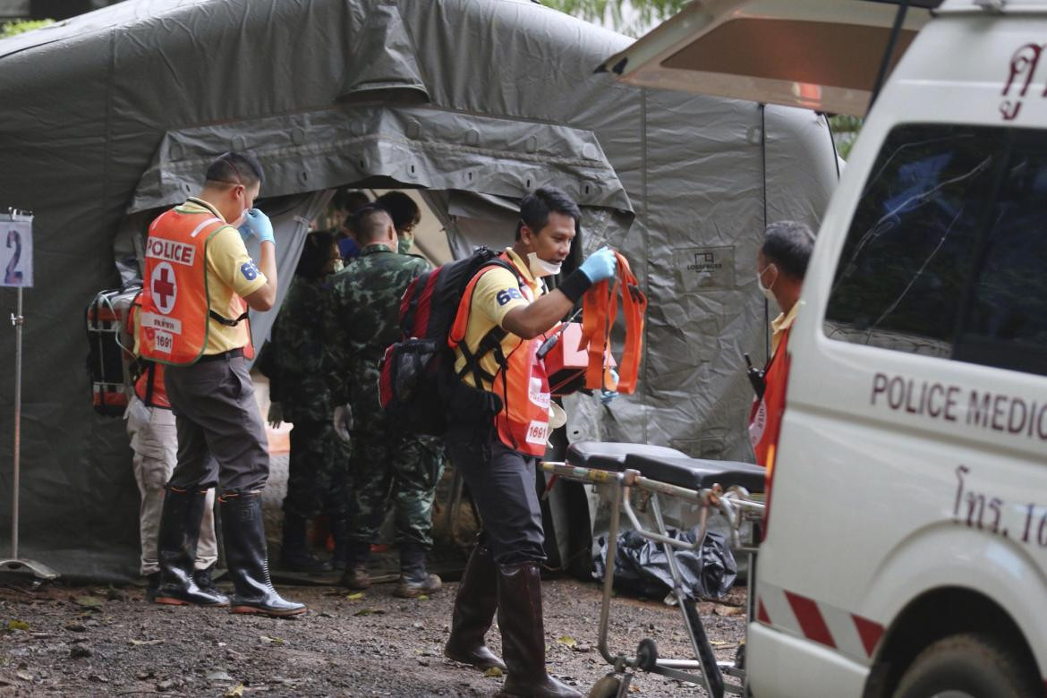 Rescate de niños en cueva de Tailandia - Agencia NA