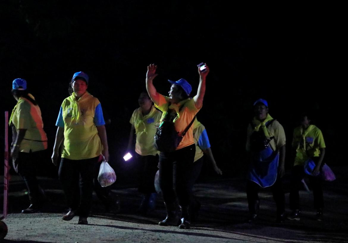 Rescate de niños atrapados en cueva de Tailandia (Reuters)