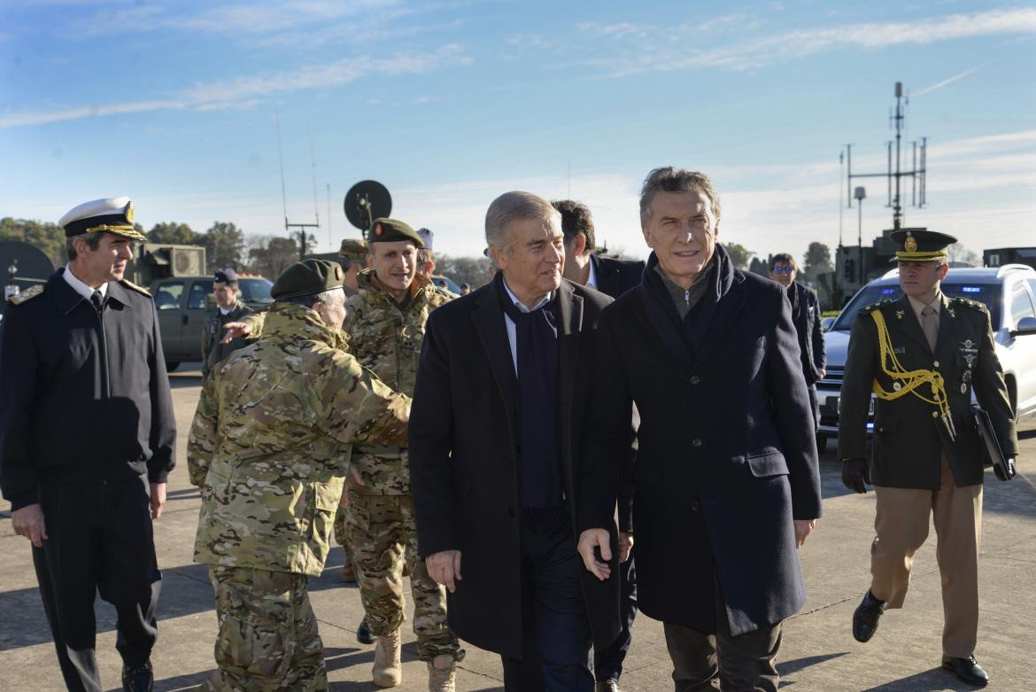 Mauricio Macri y Oscar Aguad (NA)