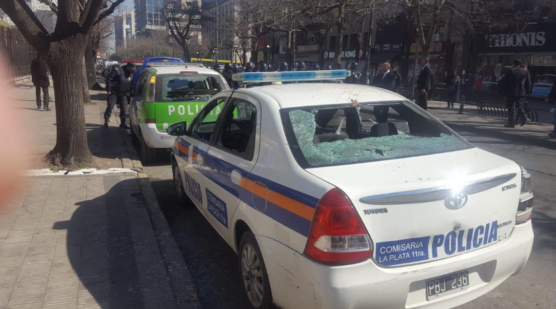 Incidentes en La Plata - Trabajadores Astillero Río Santiago