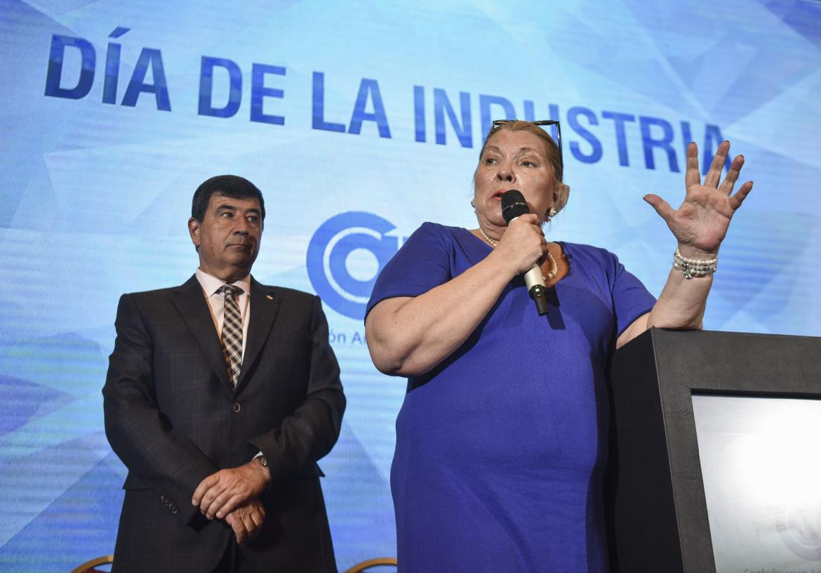 Elisa Carrió, Día de la Industria