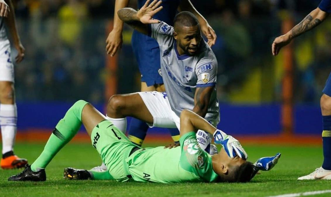 Lesión de Estaban Andrada en Boca - Cruzeiro