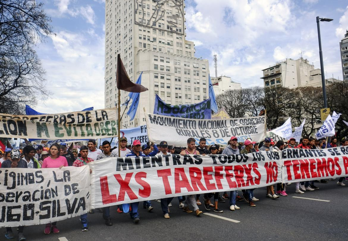 Yerbateros, tareferos protestan en el Congreso, NA