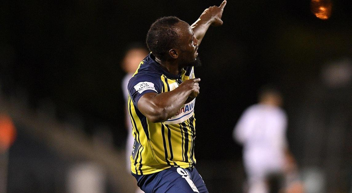 Festejo de Usain Bolt en Central Coast Mariners