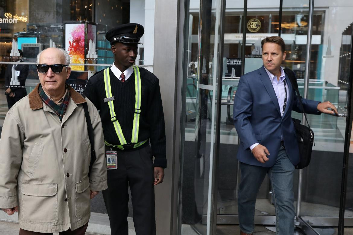 Evacuación del edificio Time Warner Center donde se emite CNN en EE.UU (Reuters)