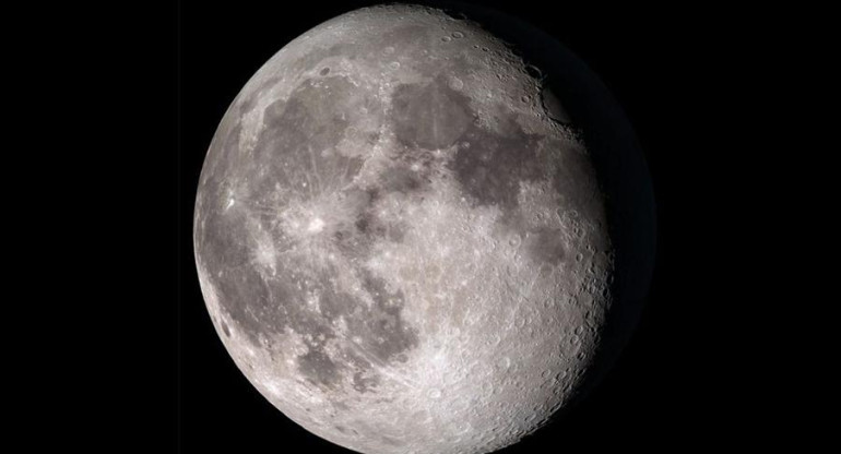 La Luna, espacio, tecnología, Internacionales