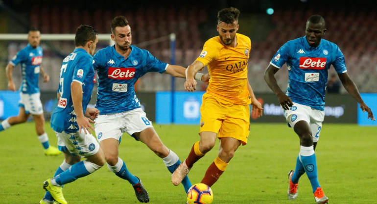 Nápoli vs. Roma,. Serie A, fútbol, deportes, Reuters