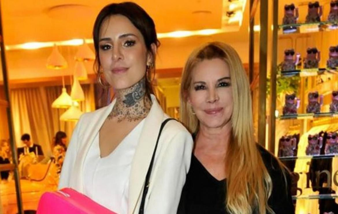 Candelaria Tinelli y Soledad Aquino