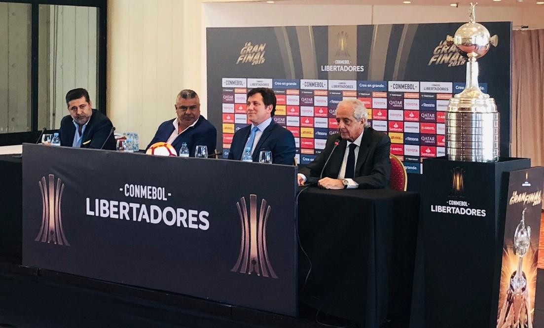 Cumbre de Conmebol con presidentes de Boca y River