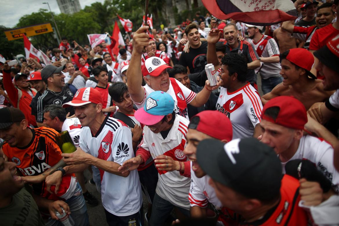 Banderazo - Hinchas de River (Reuters)