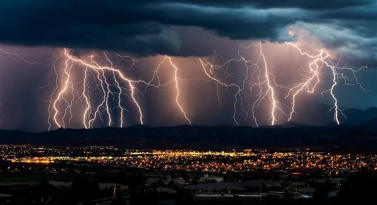 Tormenta eléctrica