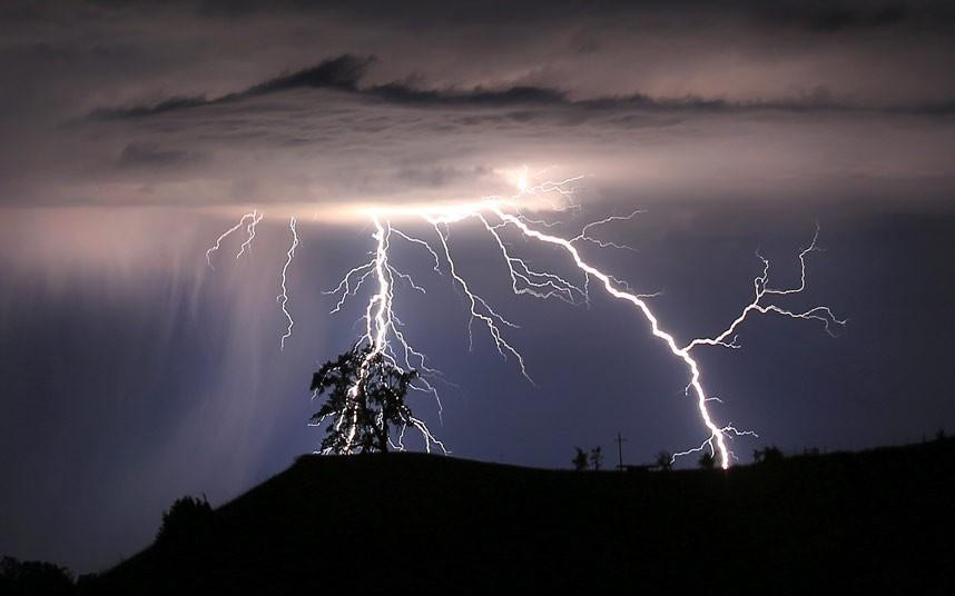 Tormenta eléctrica