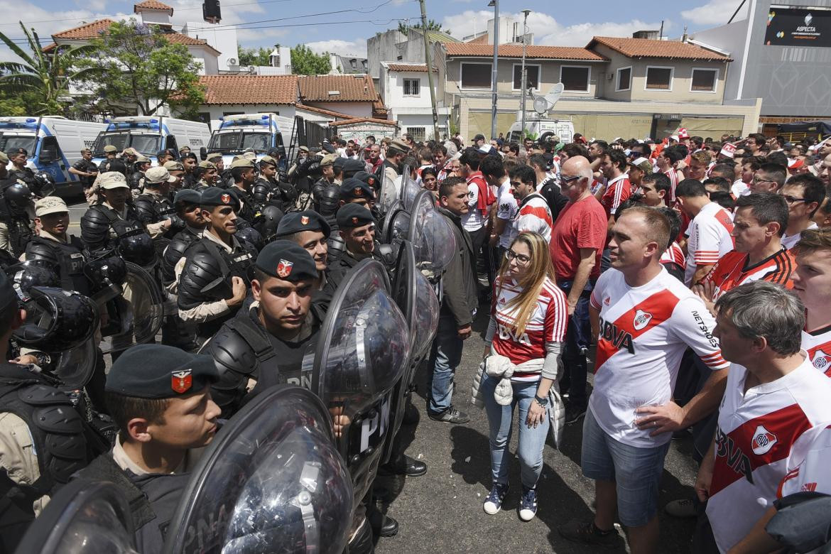 Incidentes Monumental - Superfinal Libertadores Agencia NA