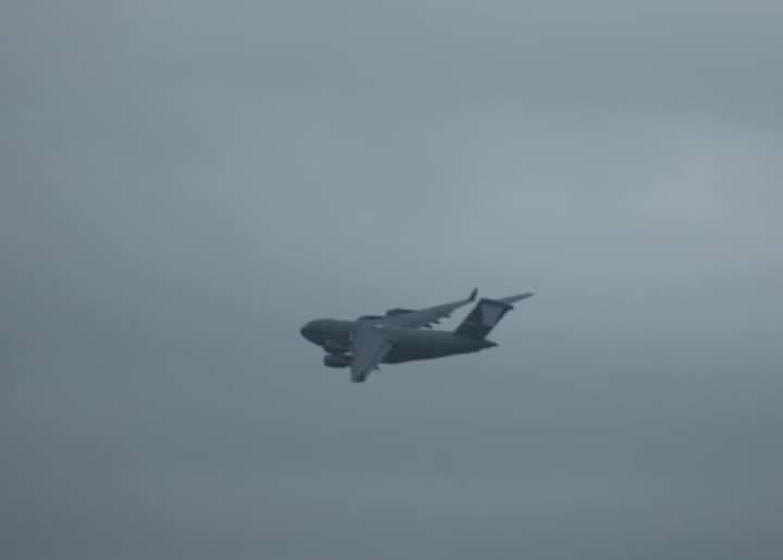 Avión de la seguridad de Estados Unidos por la seguridad de Trump