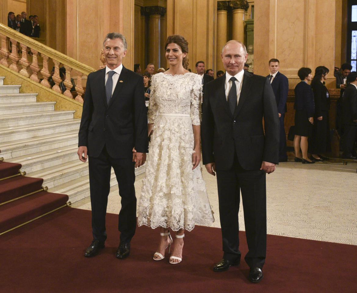 Gala Teatro Colón por Cumbre G20 - Macri, Juliana Awada, Putin (Foto Reuters)