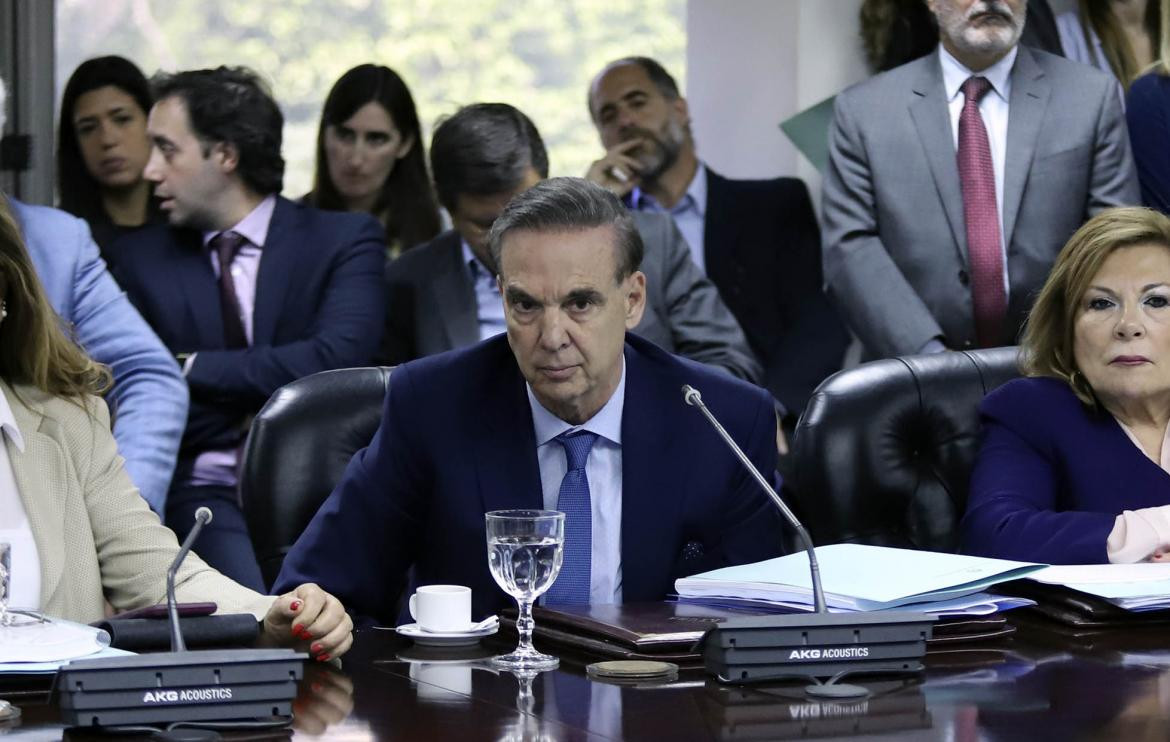 Consejo de la Magistratura: Pichetto se quedó con la comisión que investiga a los jueces, NA