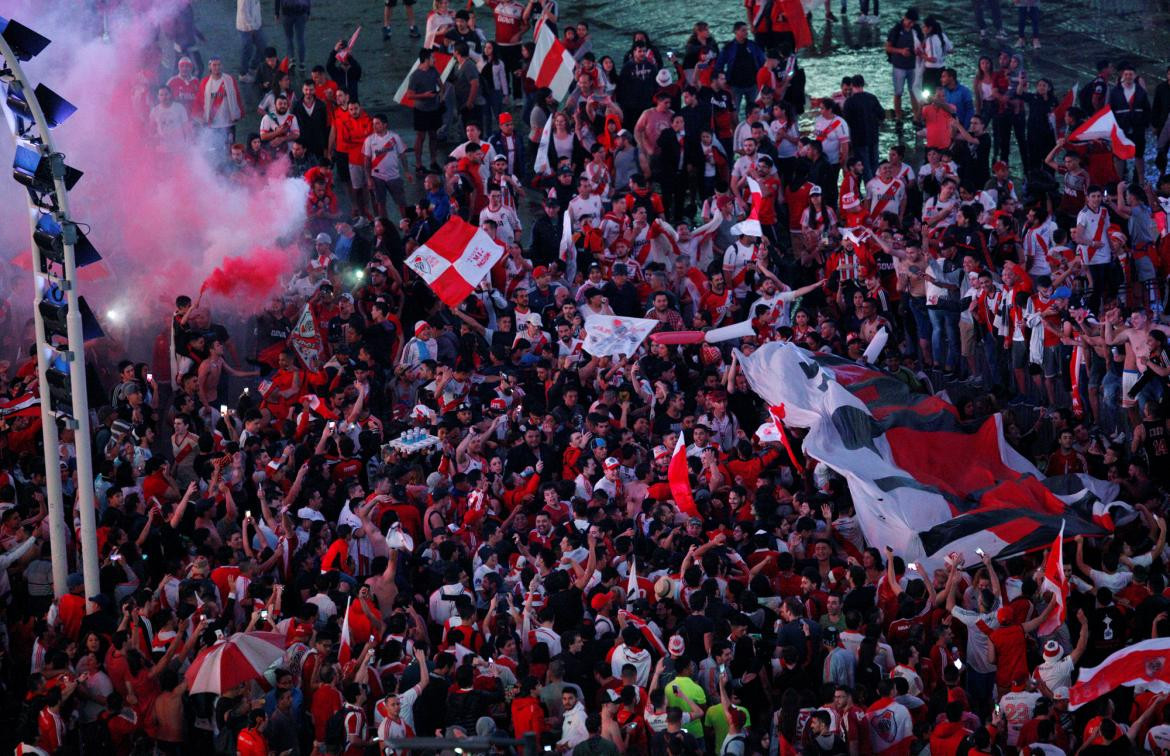 El Obelisco de rojo y blanco, los festejos de River Campeón de la Libertadores