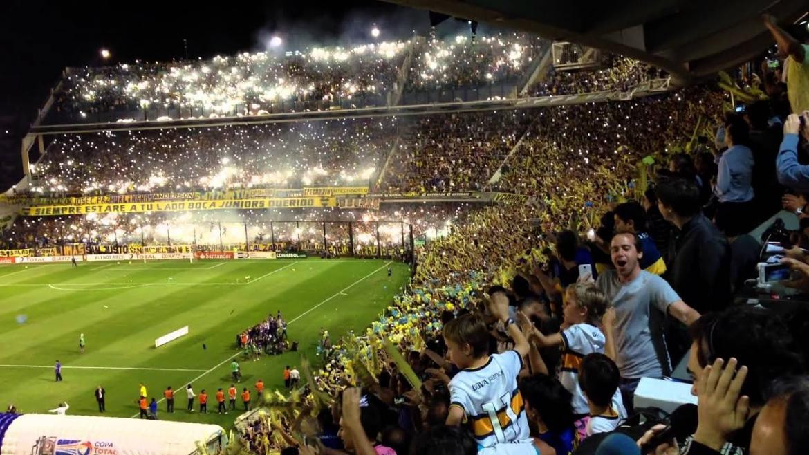 Hinchas de Boca - La Bombonera