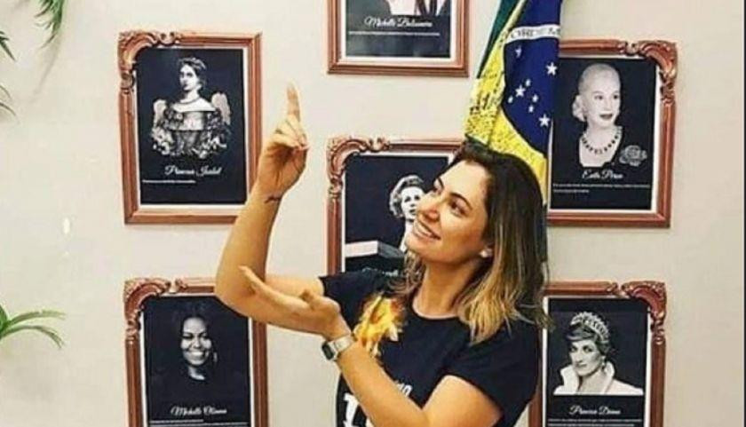 Papelón de la mujer de Jair Bolsonaro