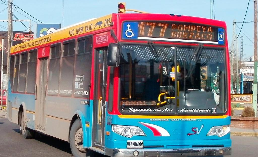 Colectivo línea 177, transporte público