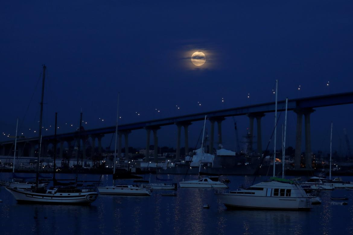 Súper Luna de Sangre en el Mundo - Estados Unidos (Reuters)