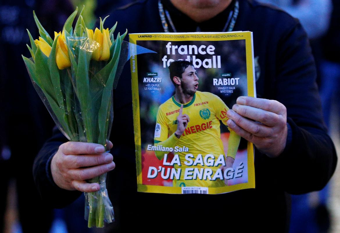 #PrayforSala, el pedido por Emiliano Sala en redes sociales, Reuters