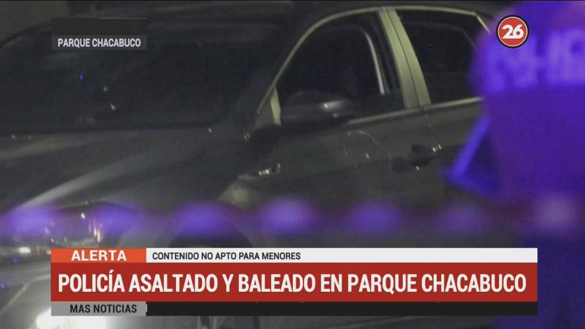 Policía asaltado y baleado en Parque Chacabuco (Canal 26)