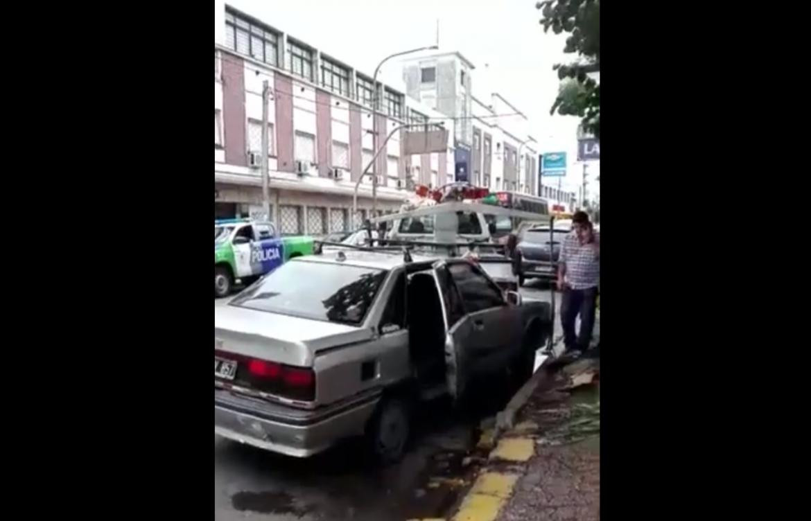 Quilmes, dejaron a su hijo encerrado en el auto