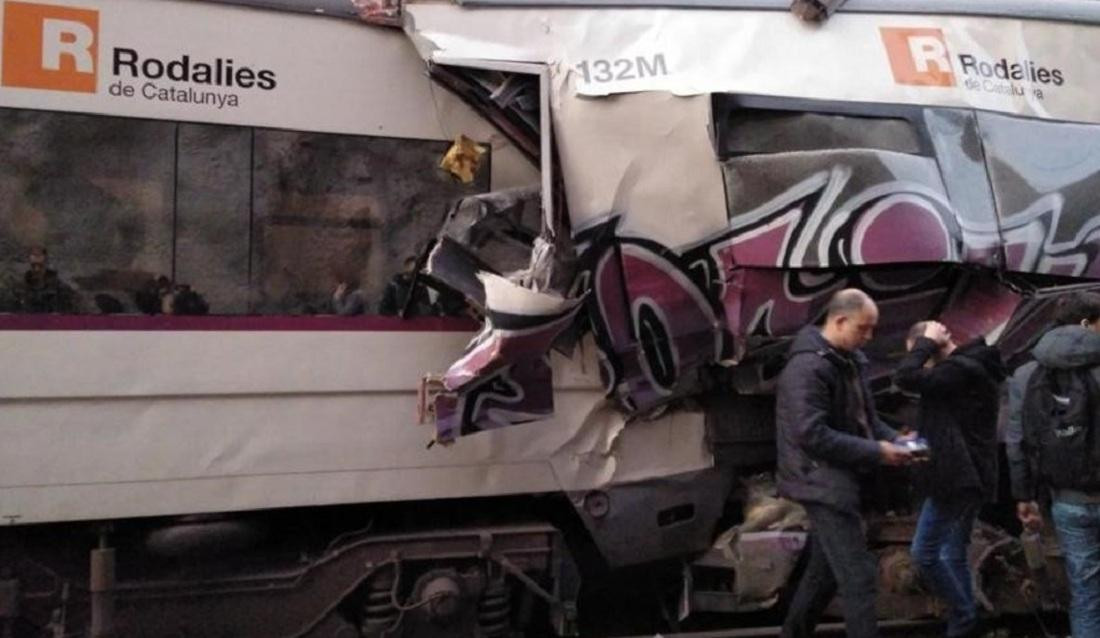 Accidente fatal en España, choque de trenes