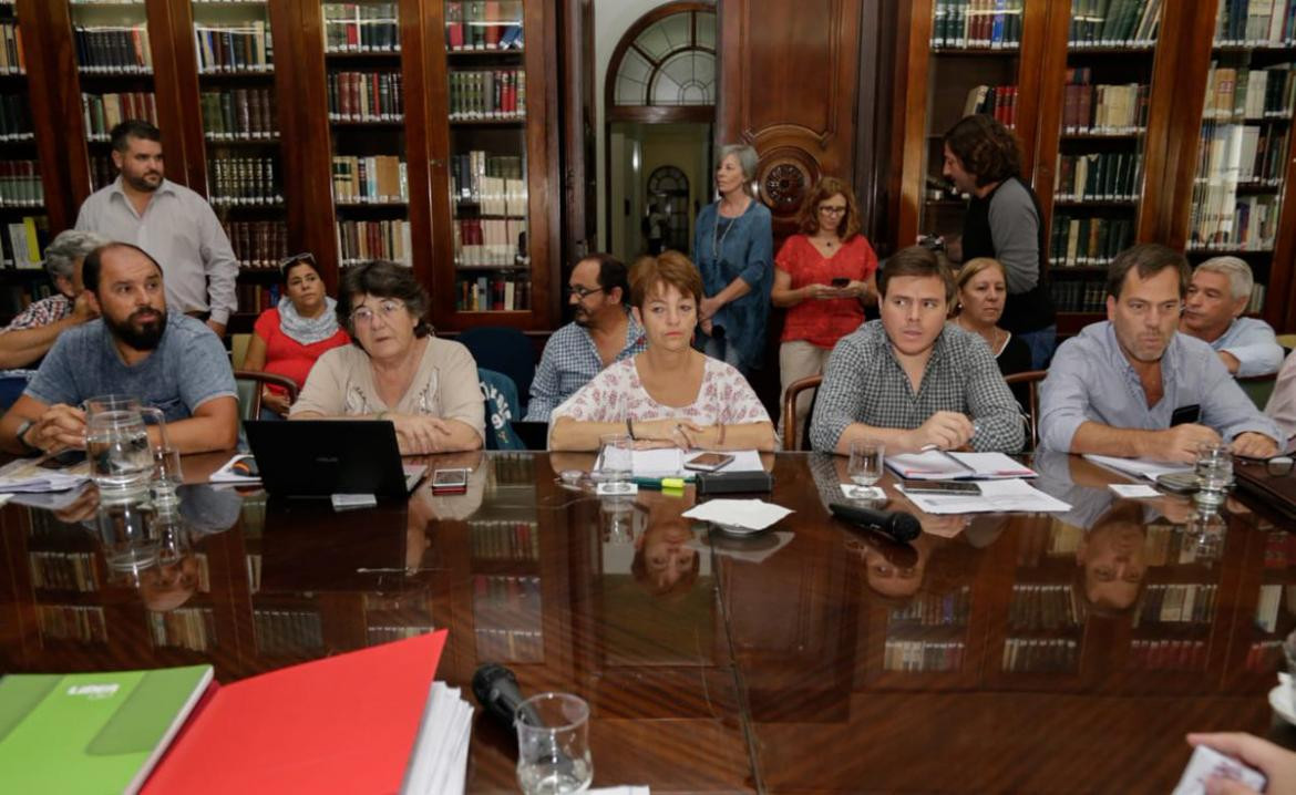 Gobierno bonaerense y el Frente de Unidad Docente (FUD), paritaria docente, NA