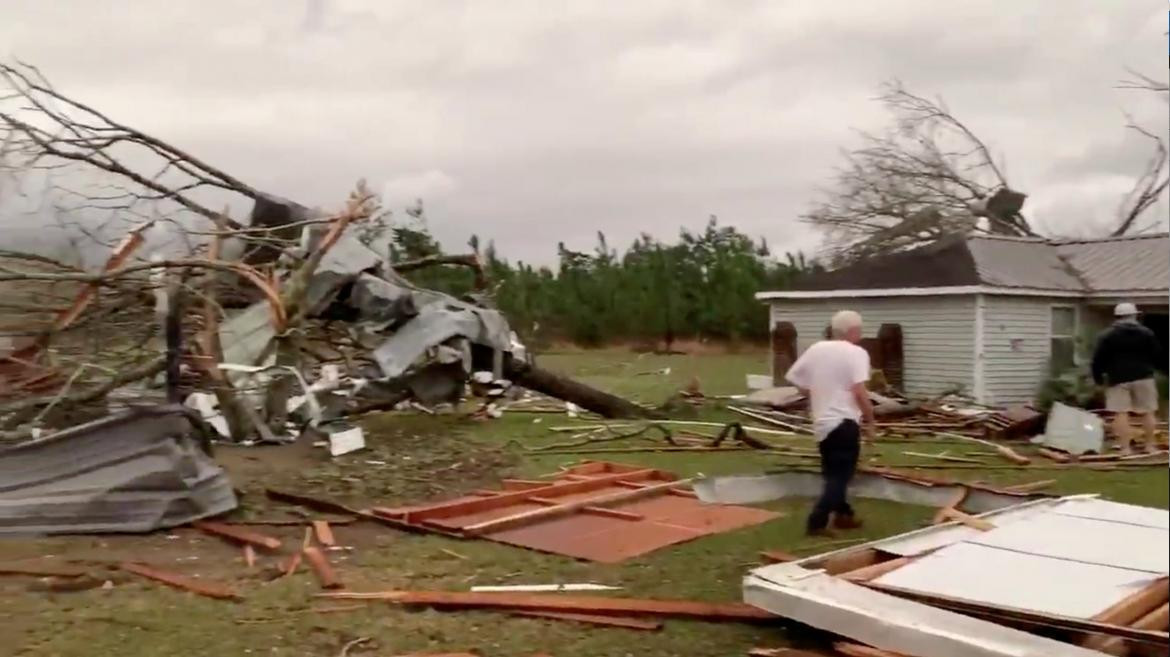 Tornado Alabama - EEUU Fotos Reuters