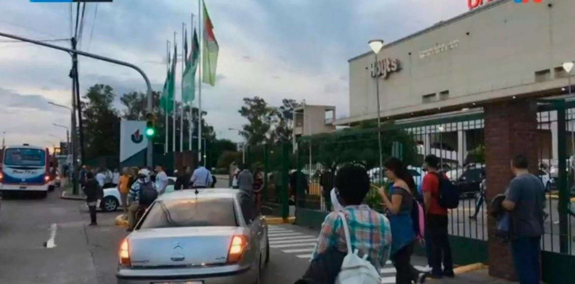 Amenaza de bomba en shopping Unicenter, policiales, inseguridad