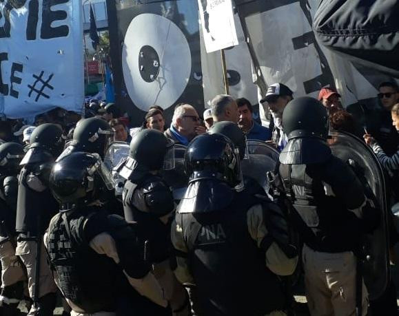 Puente Pueyrredón - cortes y manifestaciones