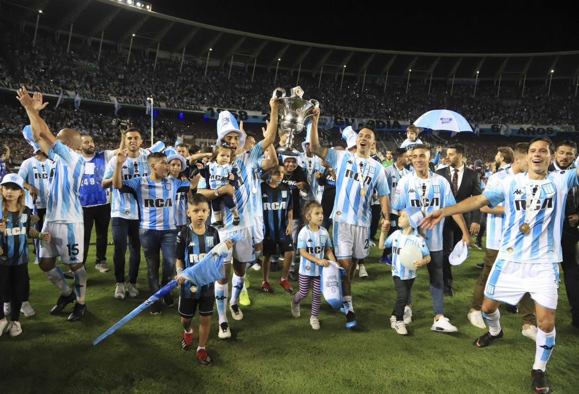 Racing campeón - Festejos en el Cilindro Agencia NA