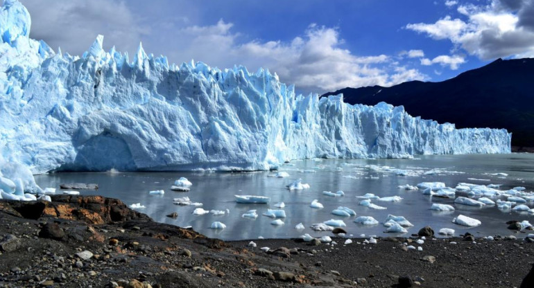 Hallan residuos radiactivos atrapados en los glaciares